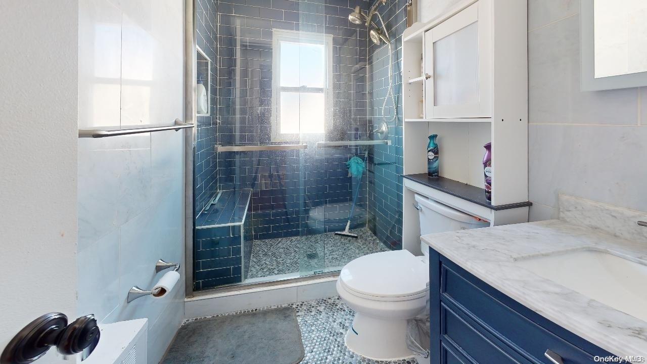 64 Ormonde Boulevard Property Photo 6
