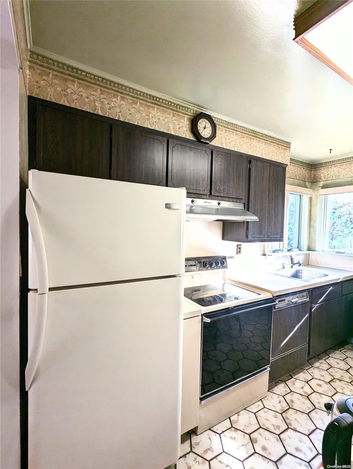 149 Maple Avenue Property Photo 6