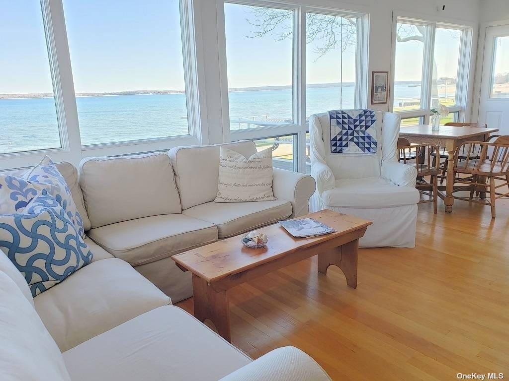 11 Beach Road Property Photo 15