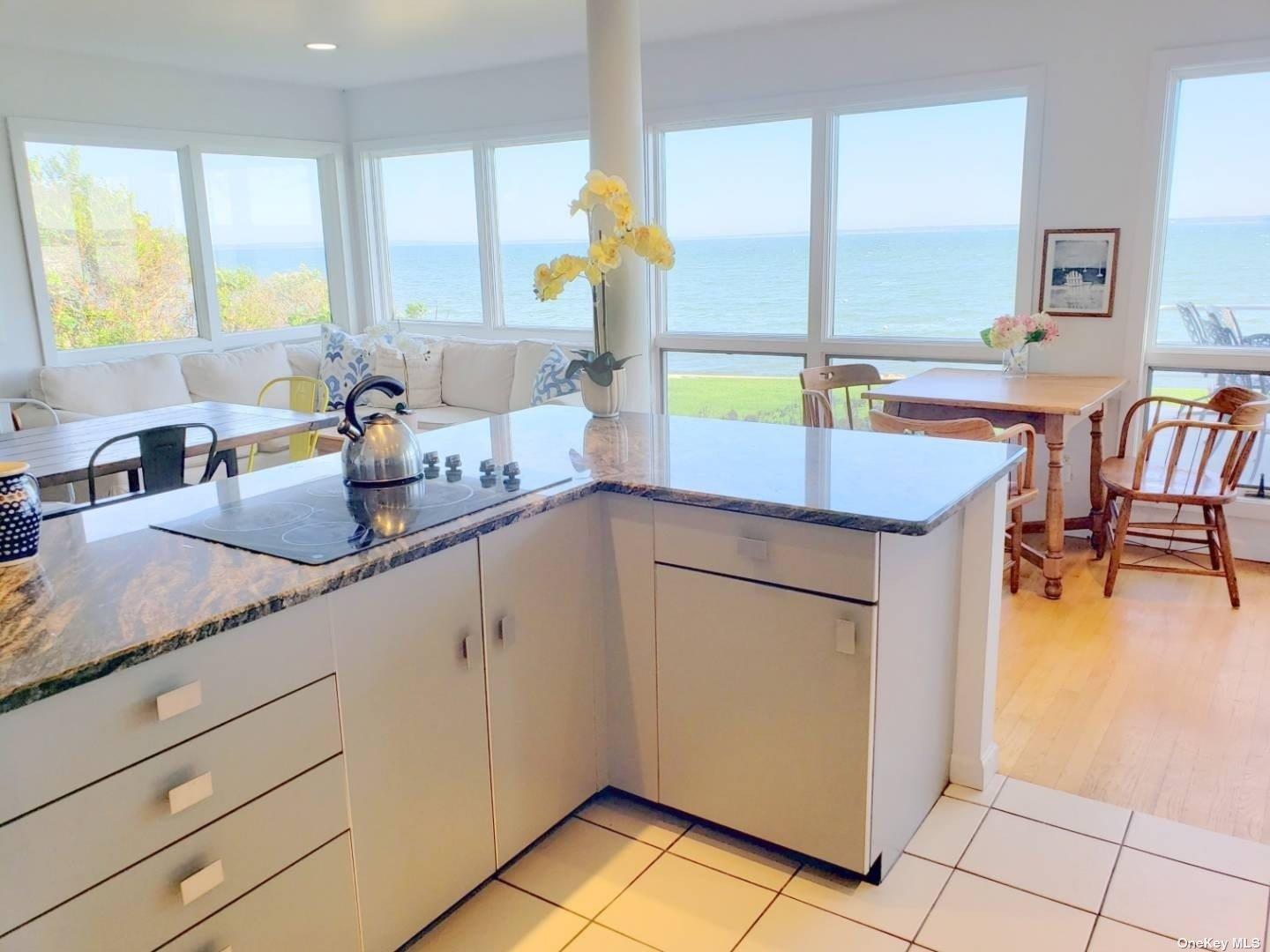 11 Beach Road Property Photo 19