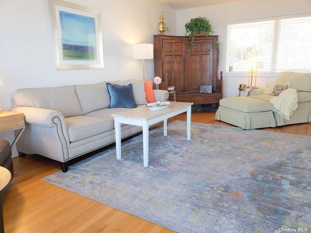 11 Beach Road Property Photo 21