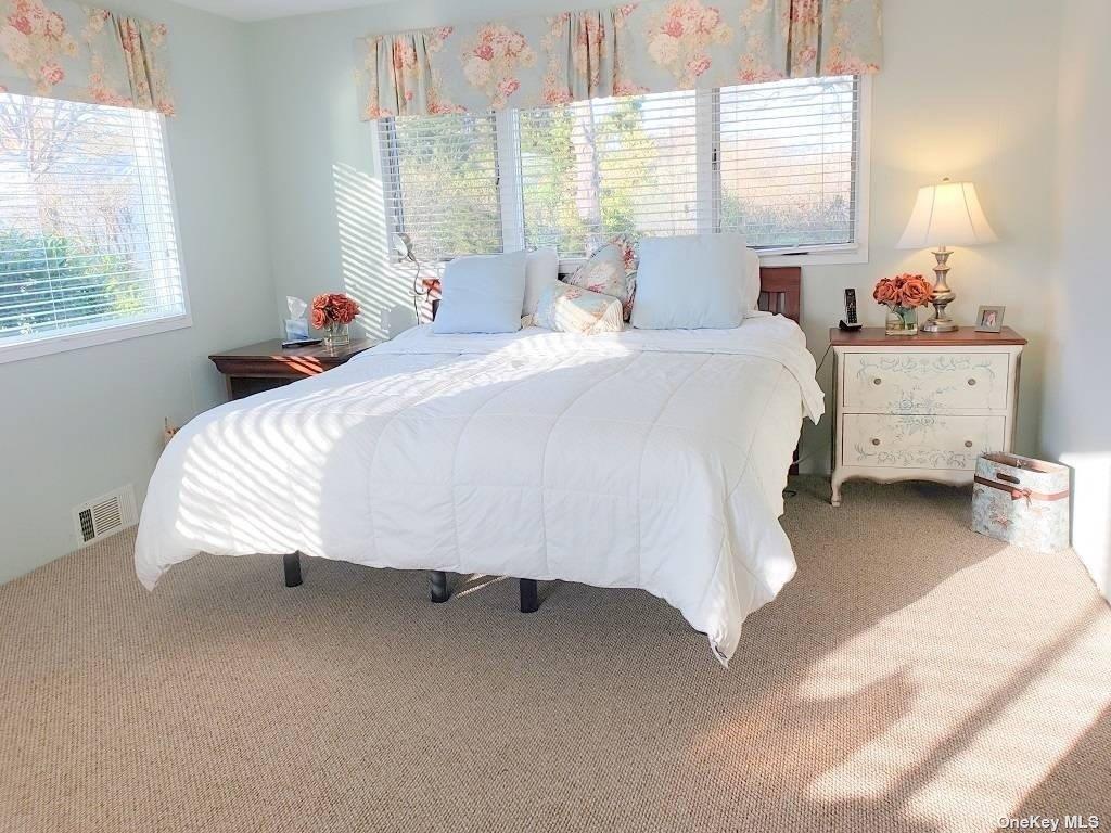 11 Beach Road Property Photo 22