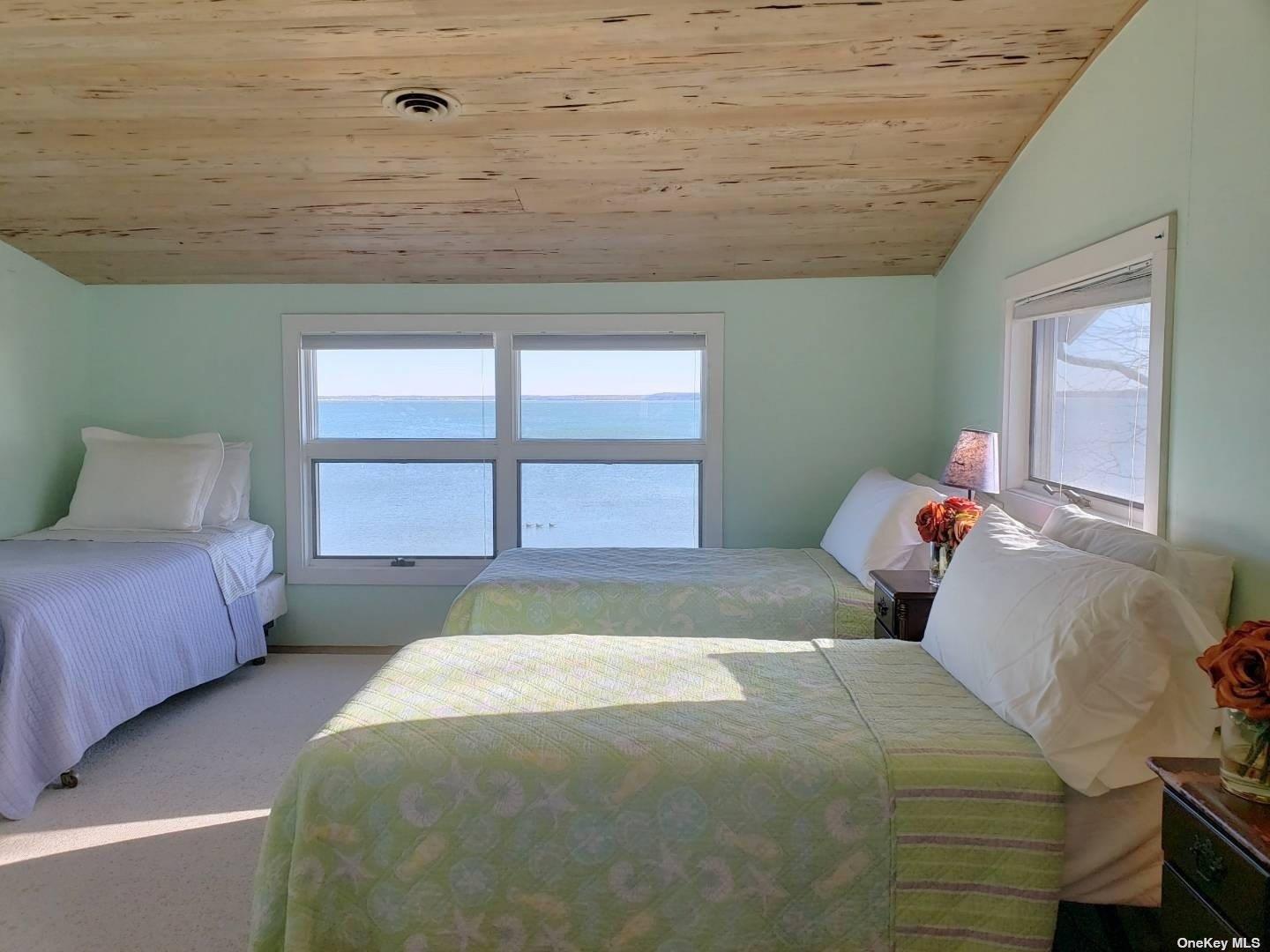 11 Beach Road Property Photo 27