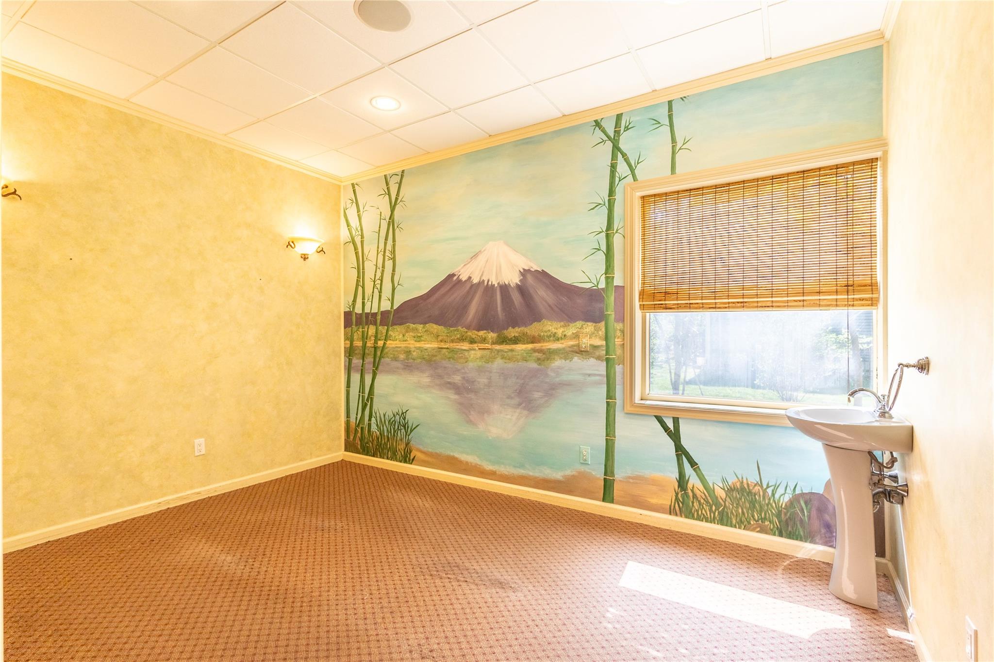 189 Main- Suite A Road A Property Photo 11