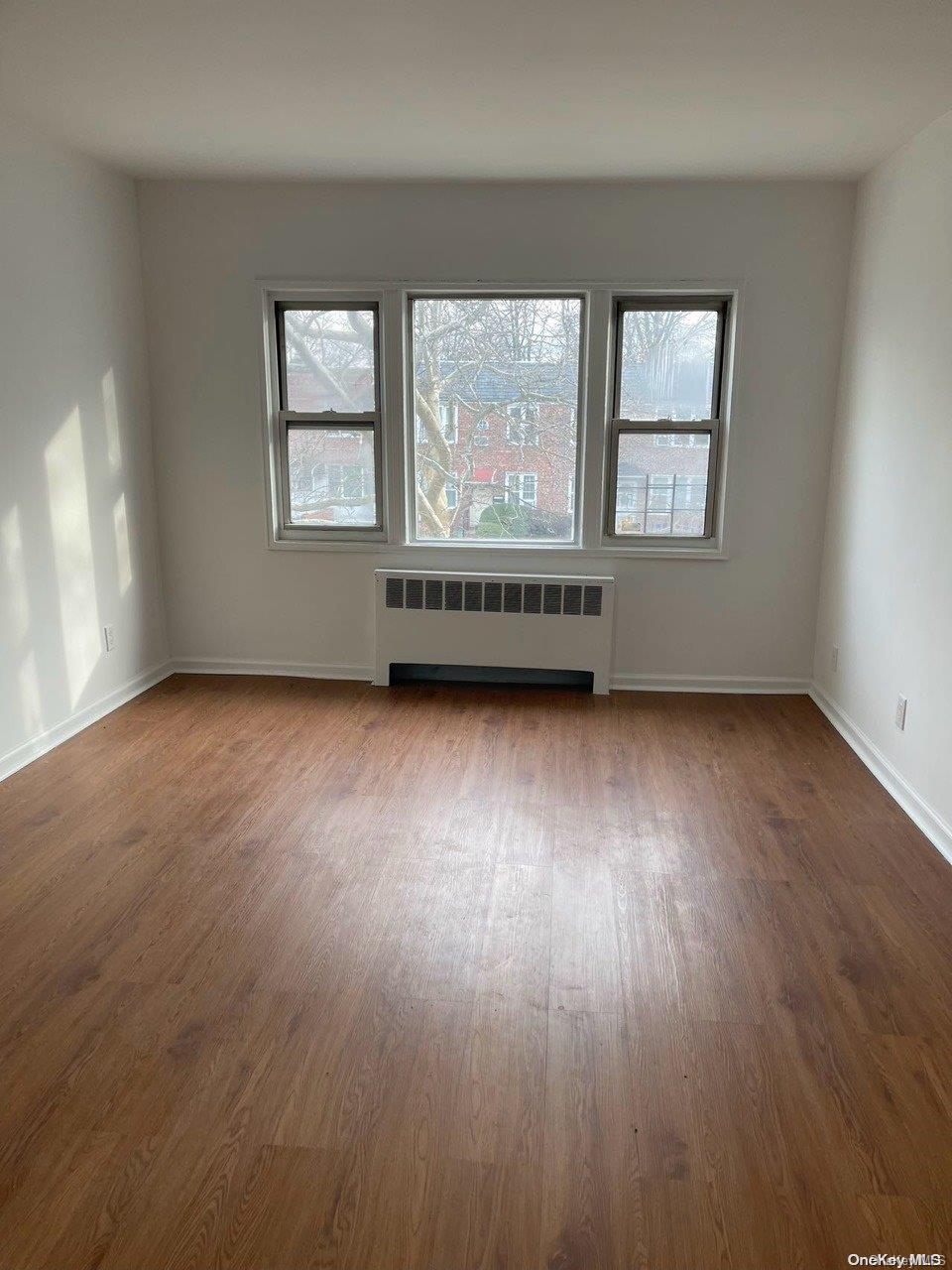 138-55 Jewel Avenue 2nd Fl Property Photo 2