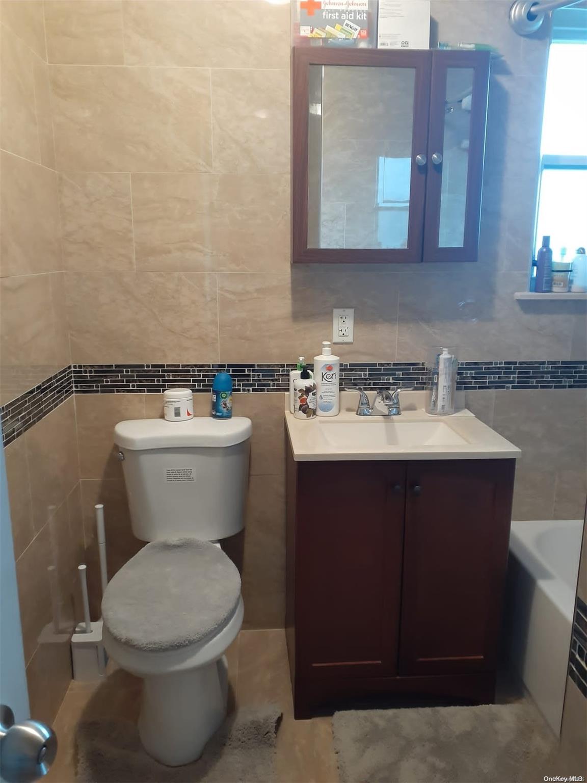441 Beach 45 St Property Photo 6