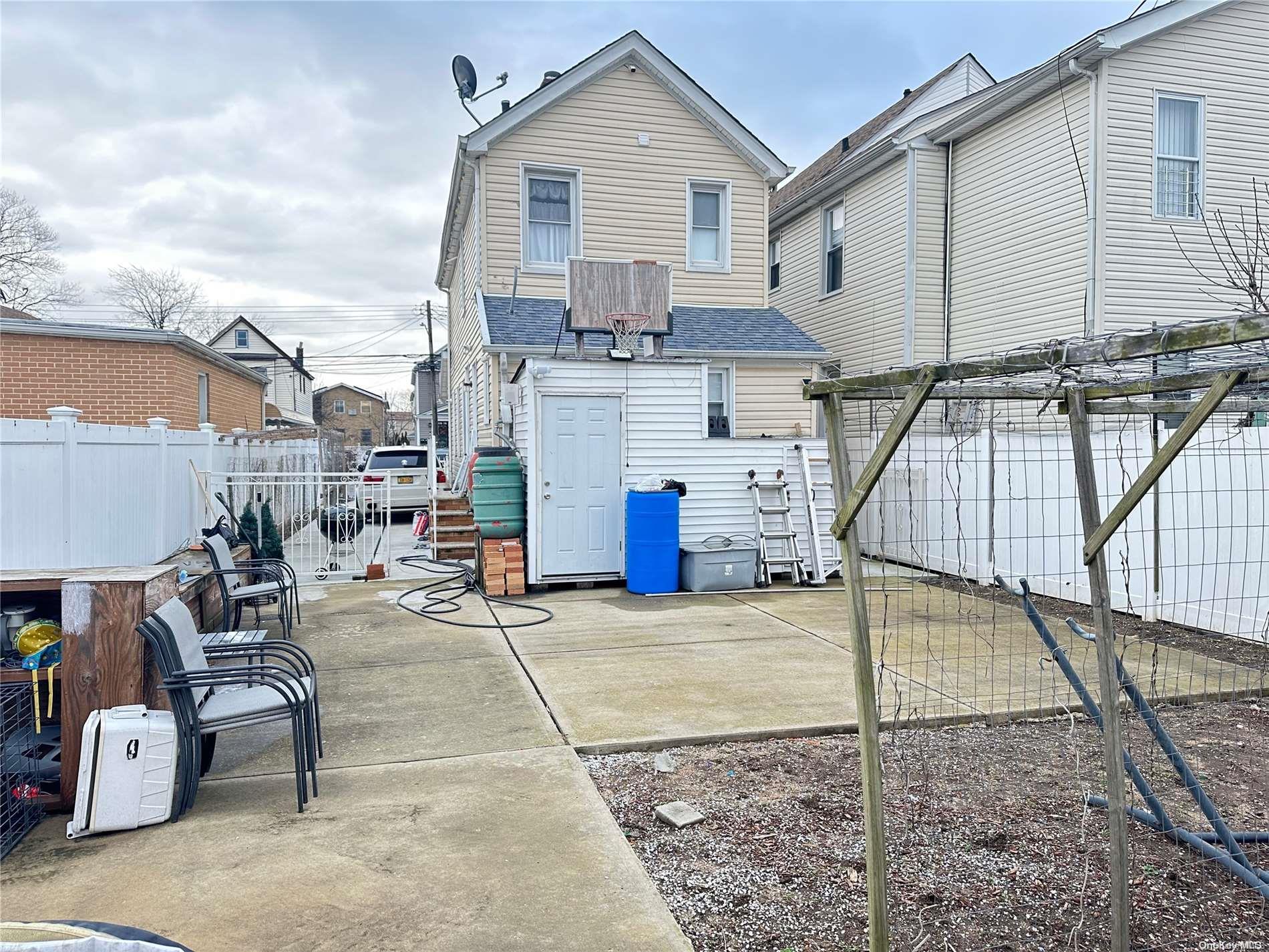 117-68 126th Street Property Photo 4
