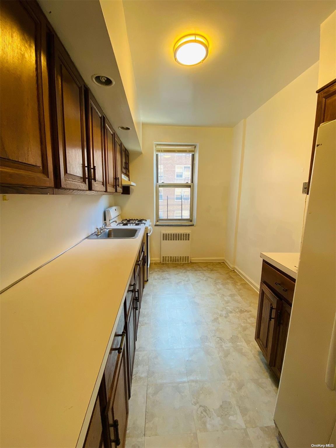 99-31 64 Avenue C11 Property Photo 5