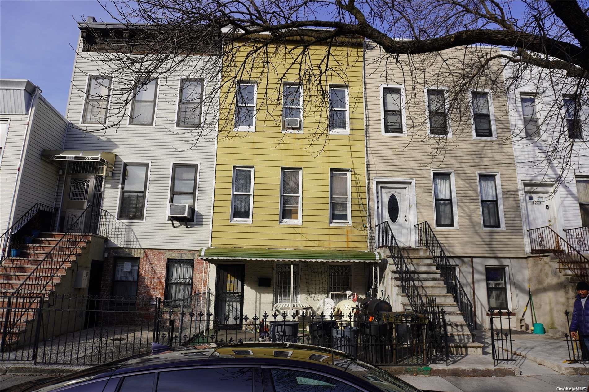 1273 Saint Marks Avenue Property Photo
