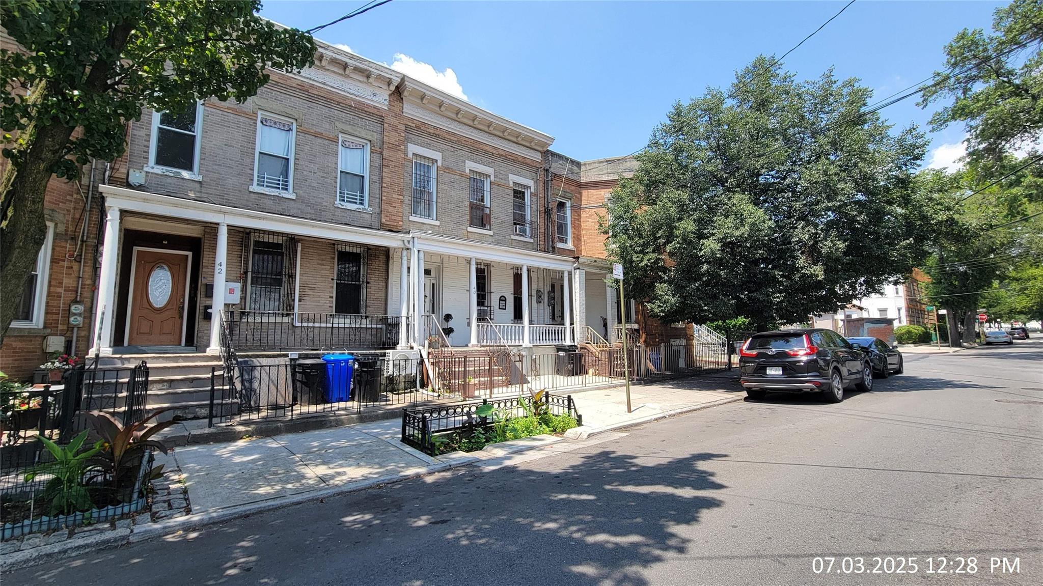 36 Hale Avenue Property Photo 1