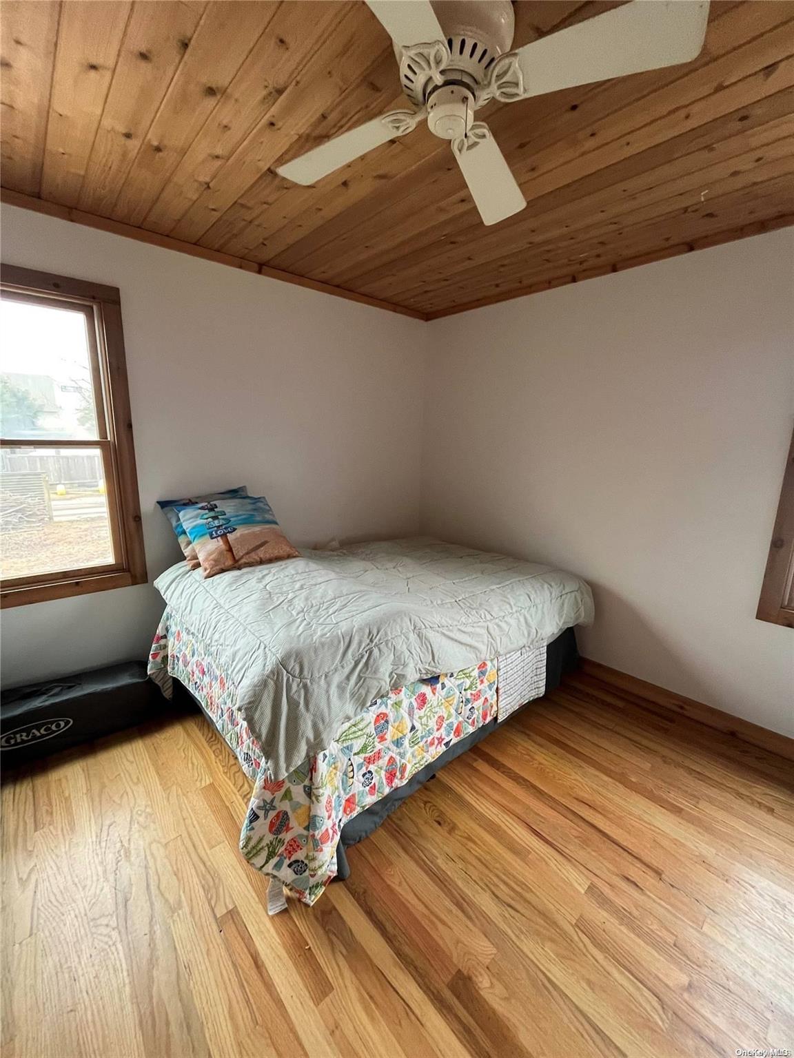 6 Champlain Property Photo 12