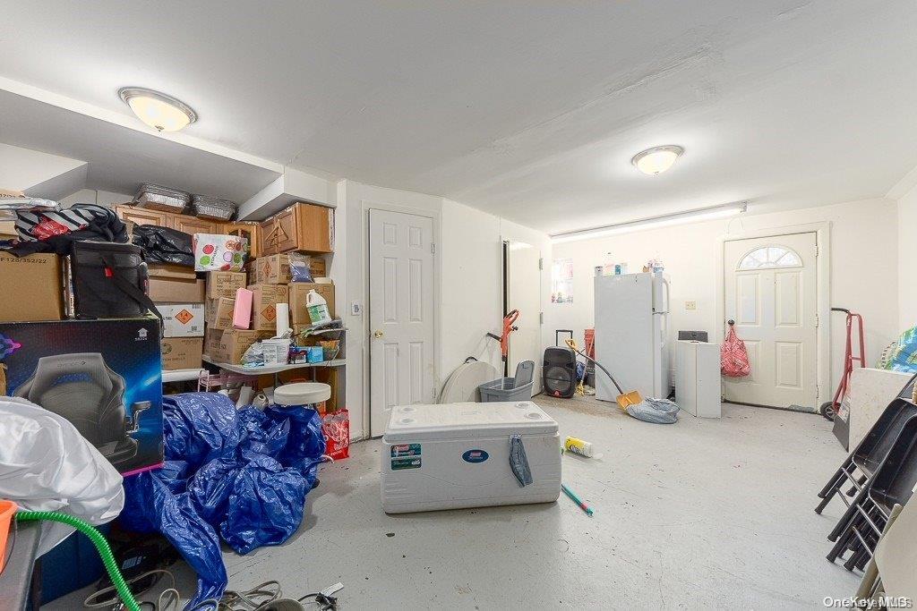 1460 Sutter Avenue Property Photo 6