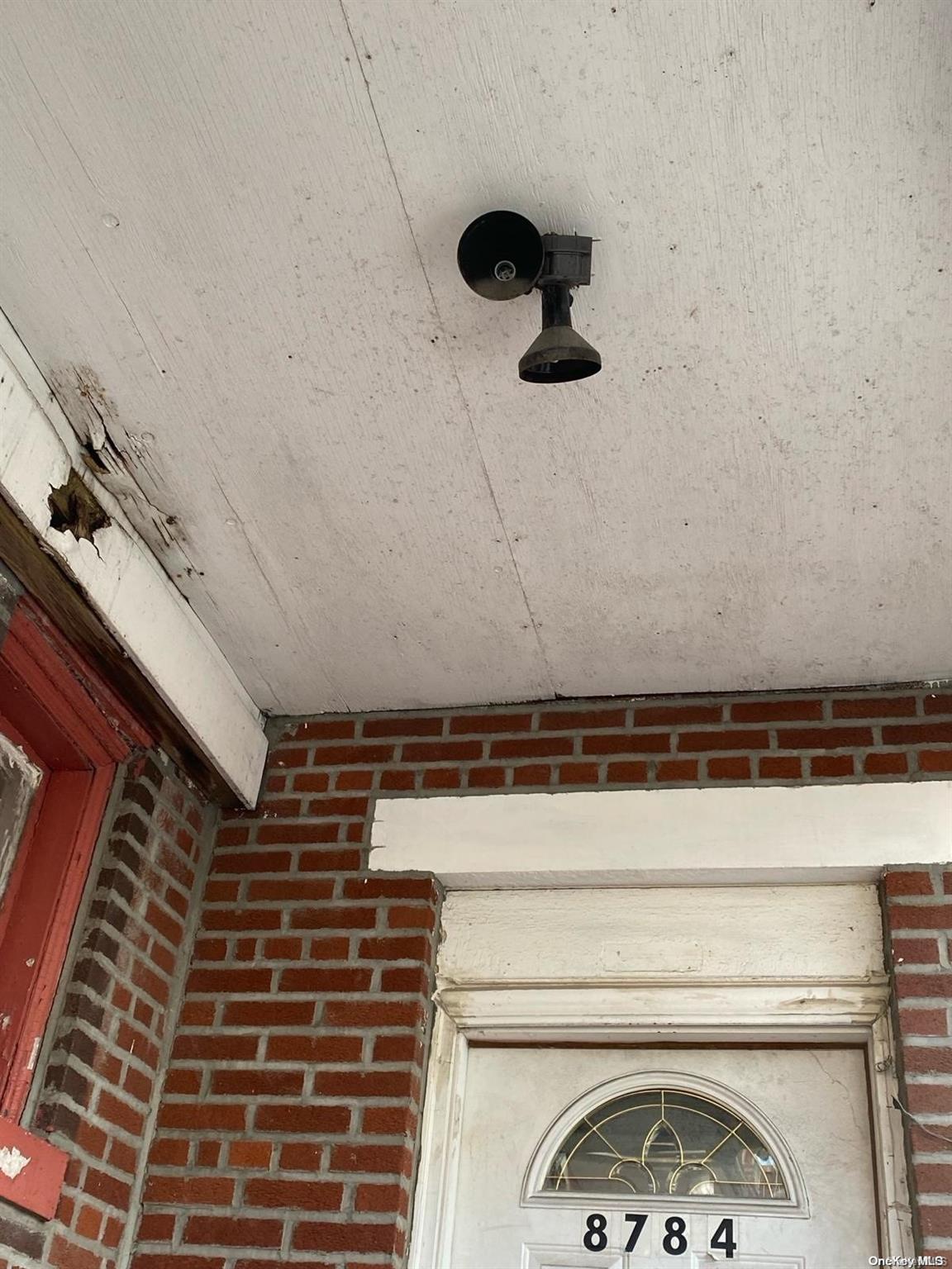 87-84 160th Street Property Photo 2