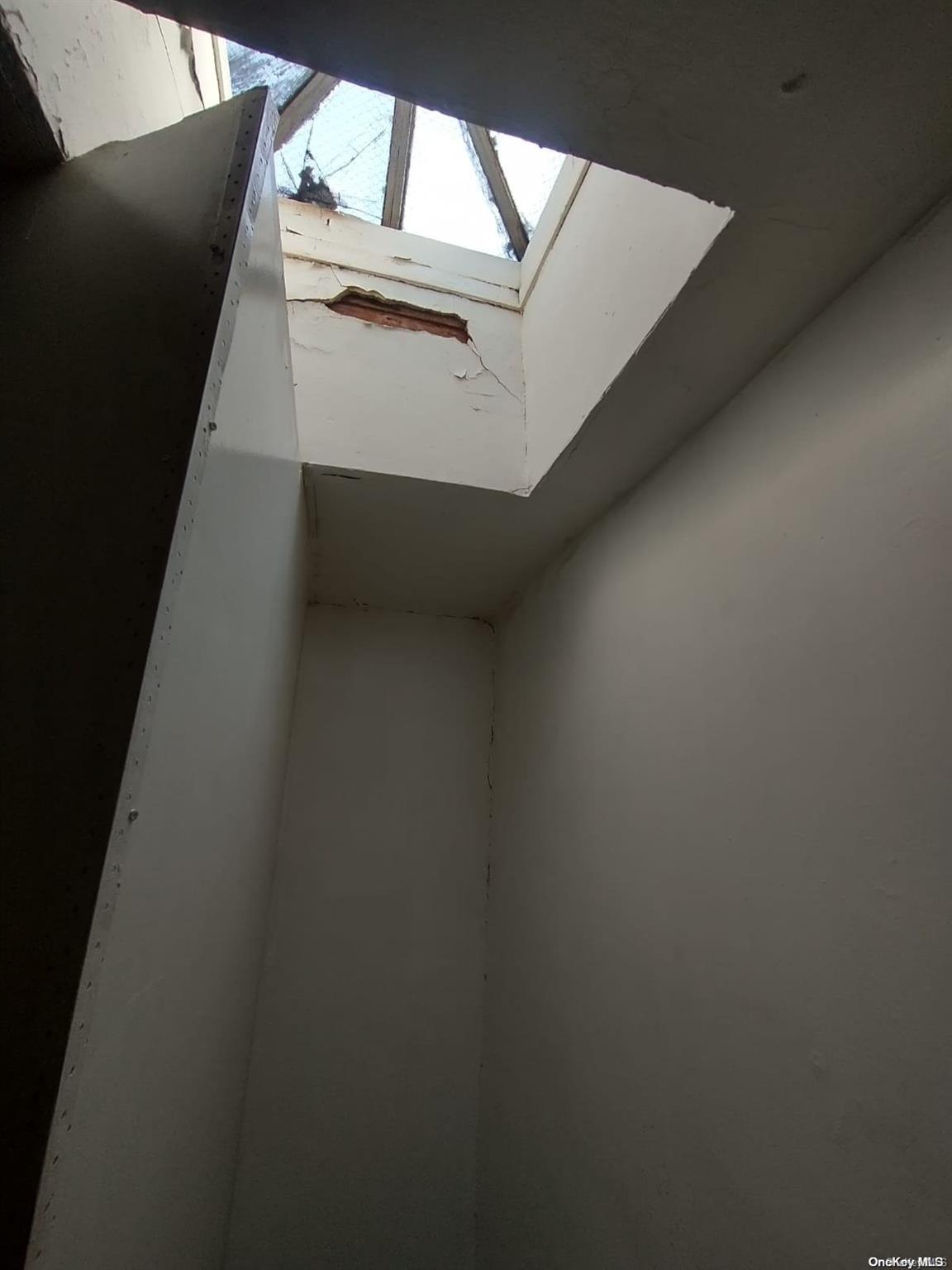 87-84 160th Street Property Photo 30