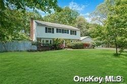 16 Seabrook Lane Property Photo 17