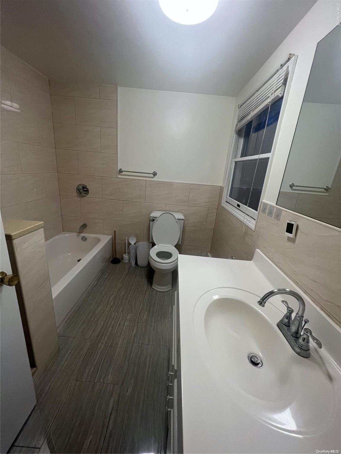 16 Seabrook Lane Property Photo 26