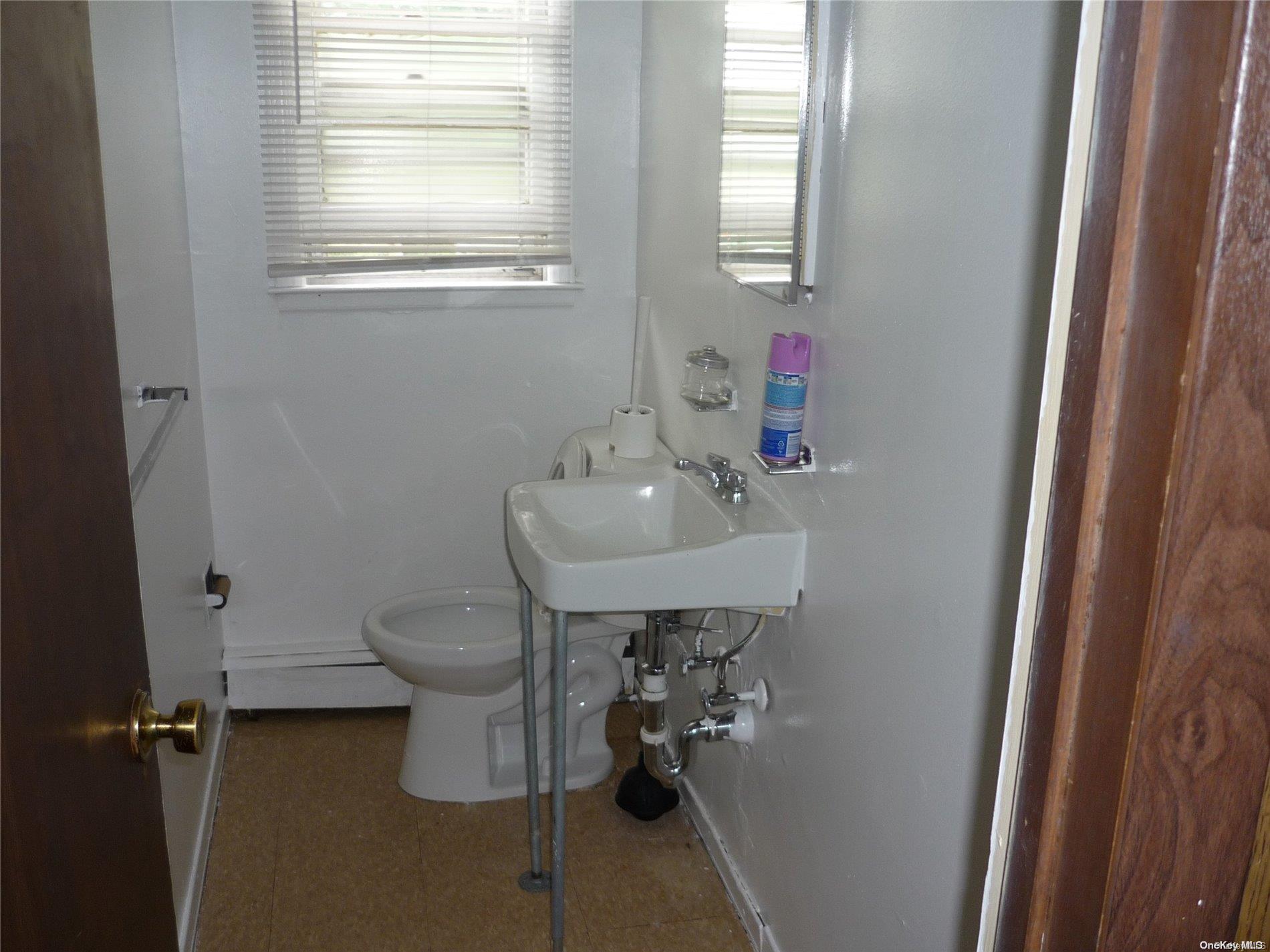1449 Grand Avenue Property Photo 4