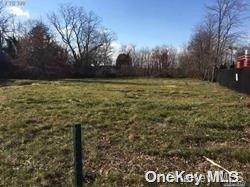 Amityville Real Estate Listings Main Image