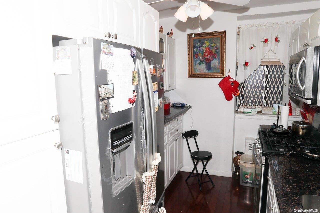 87-30 204 Street A61 Property Photo 4