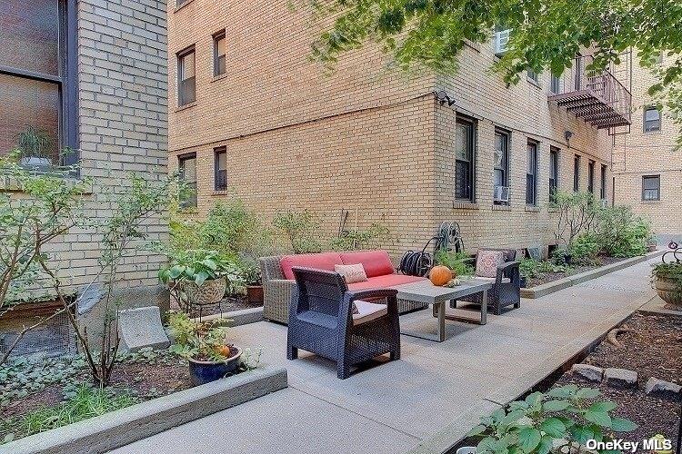 82-16 34 Avenue 3E Property Photo 1