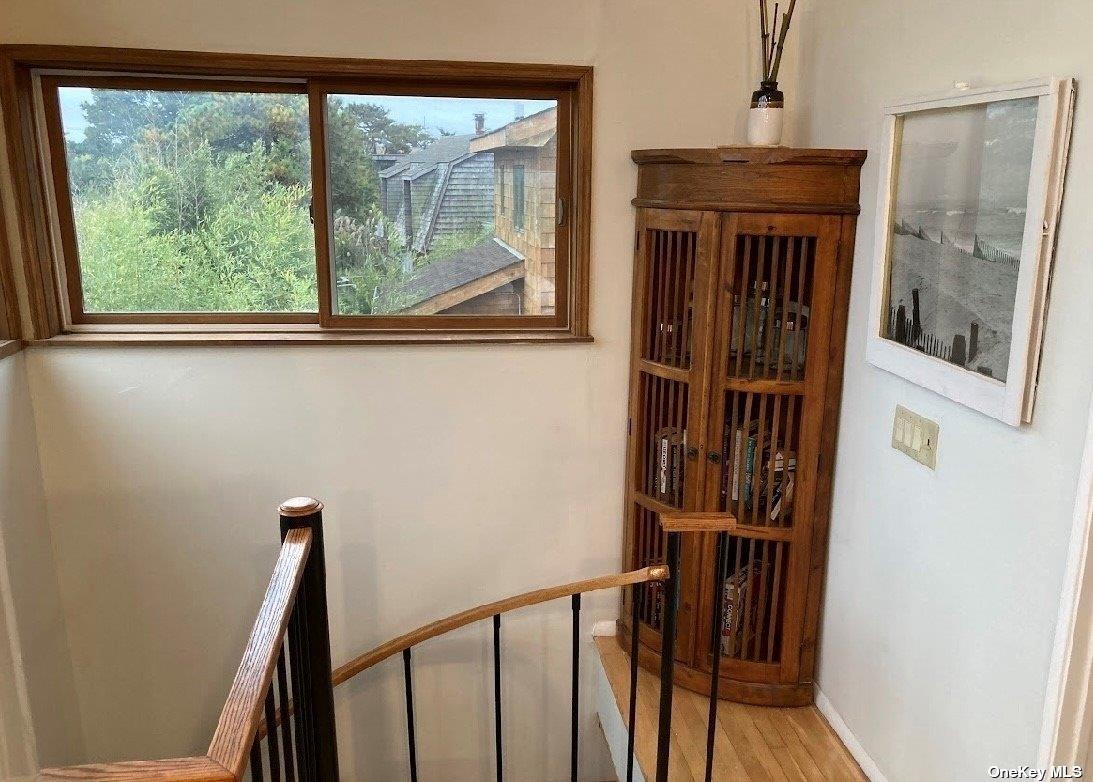50 Clipper Roadway Property Photo 12