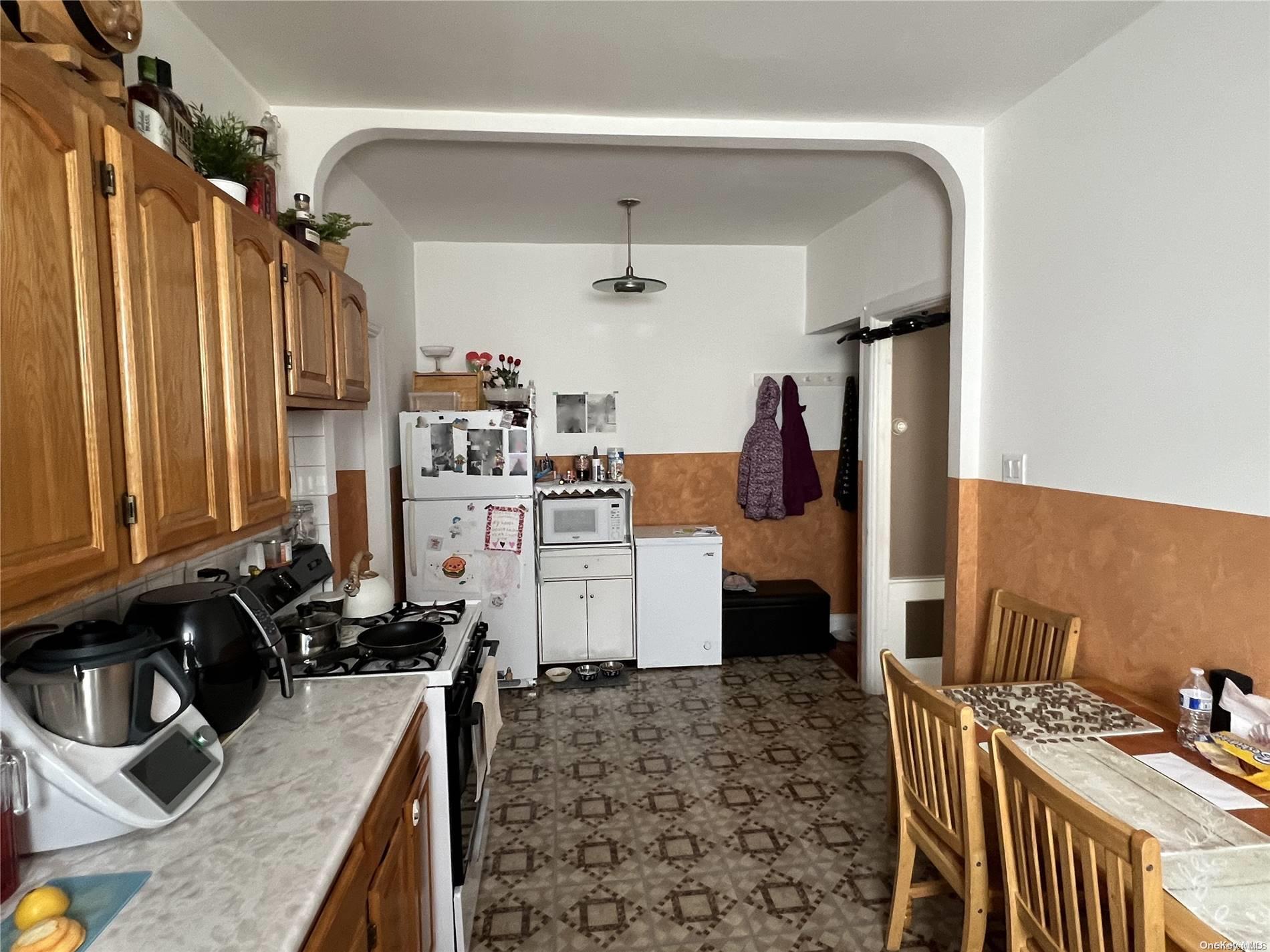 7307 6th Avenue Property Photo 13