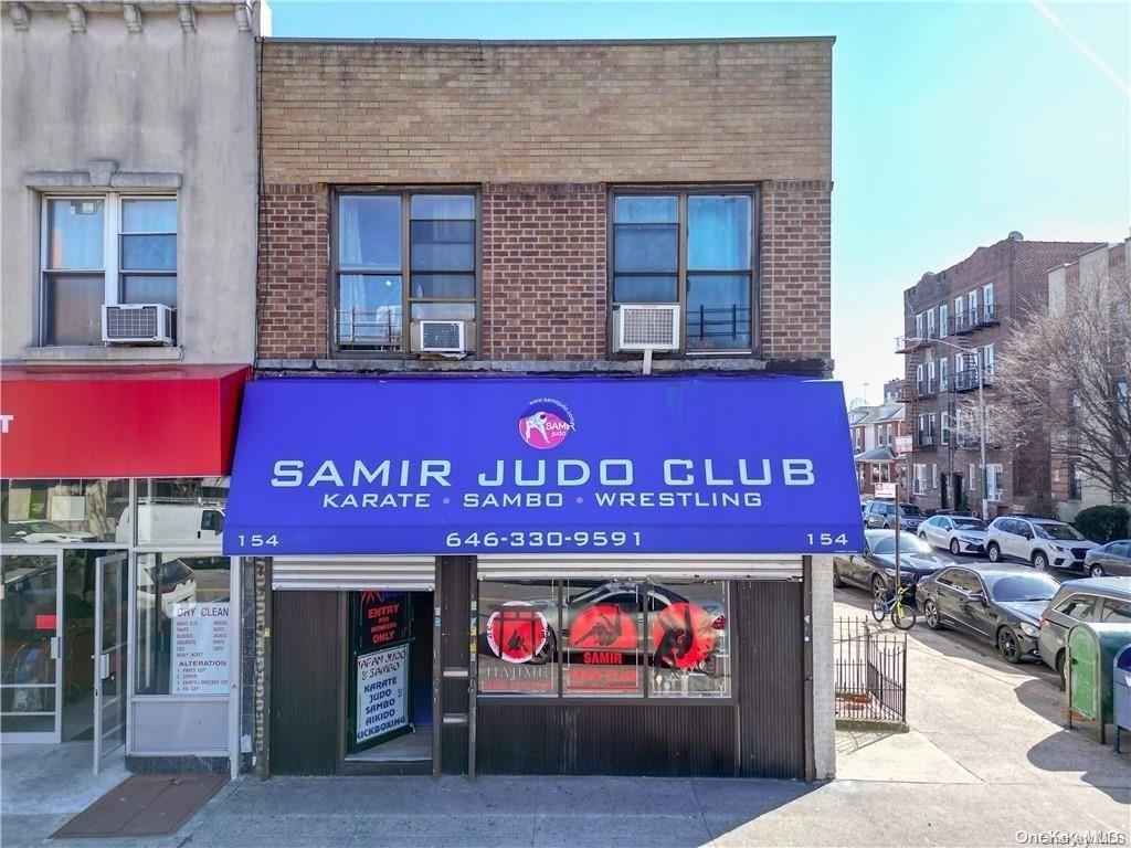 154 Avenue O Property Photo 1