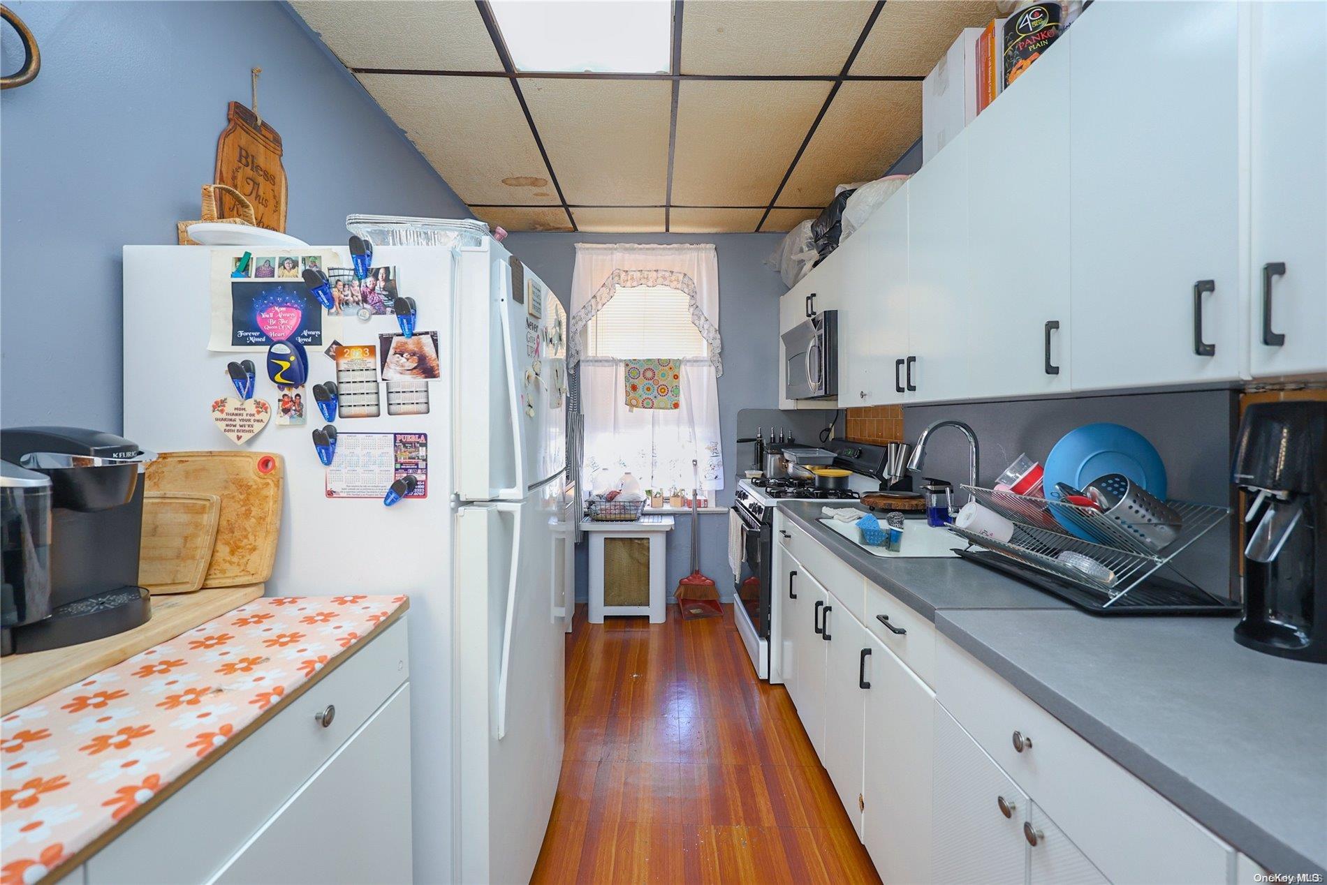 154 Avenue O Property Photo 7