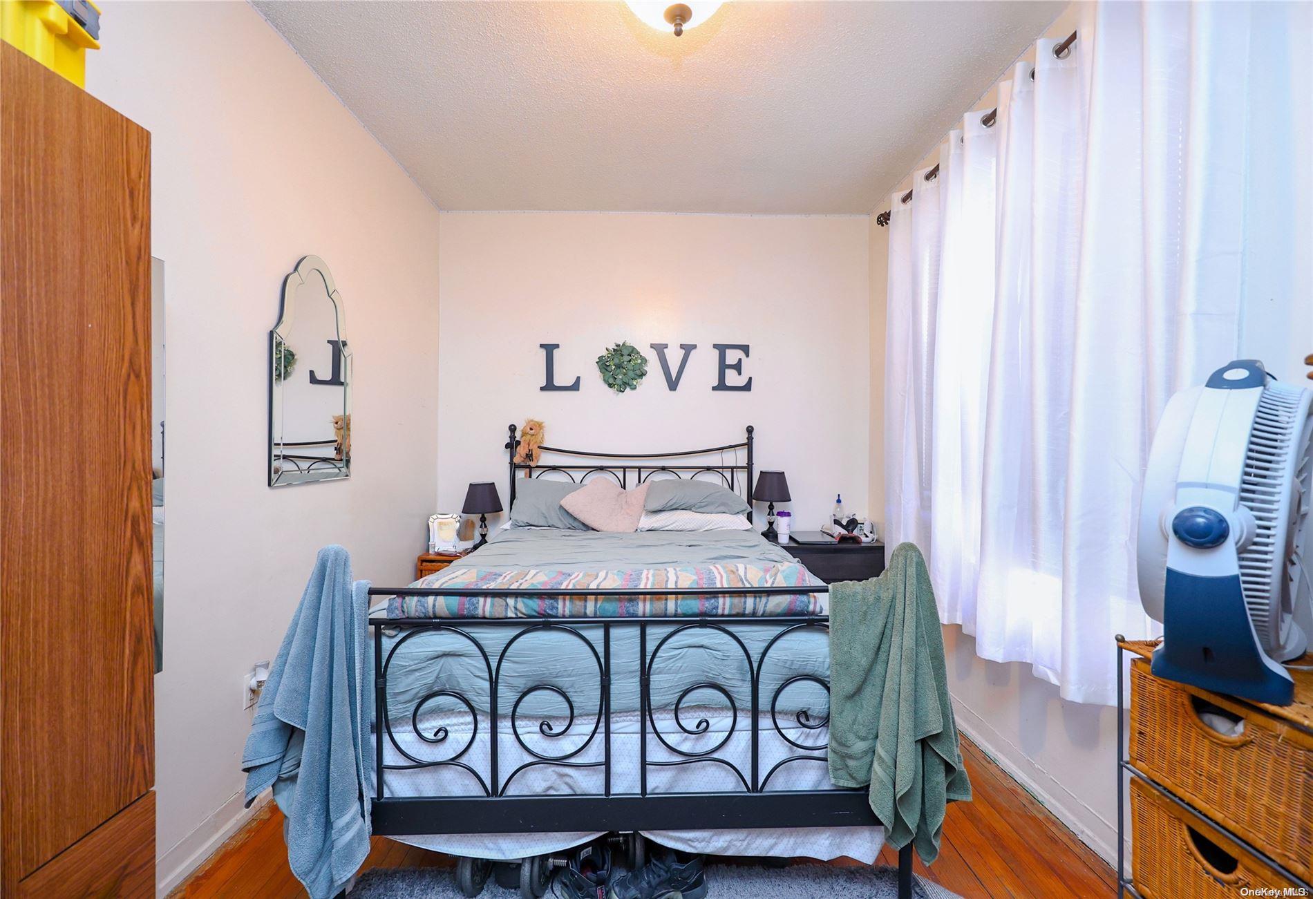 154 Avenue O Property Photo 12