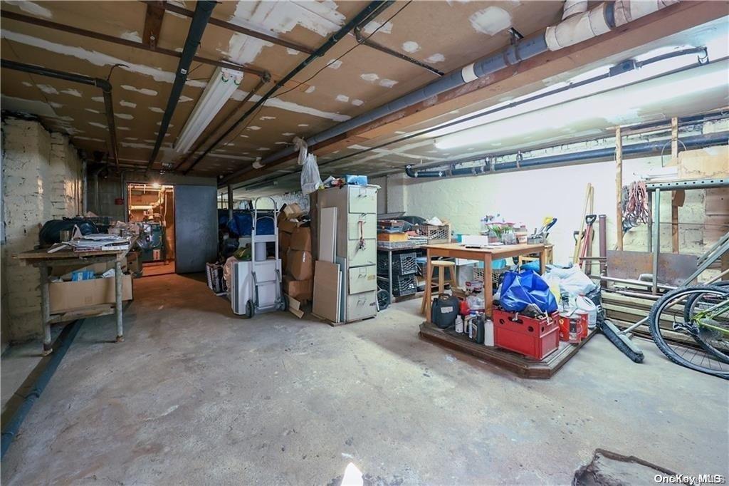 154 Avenue O Property Photo 20