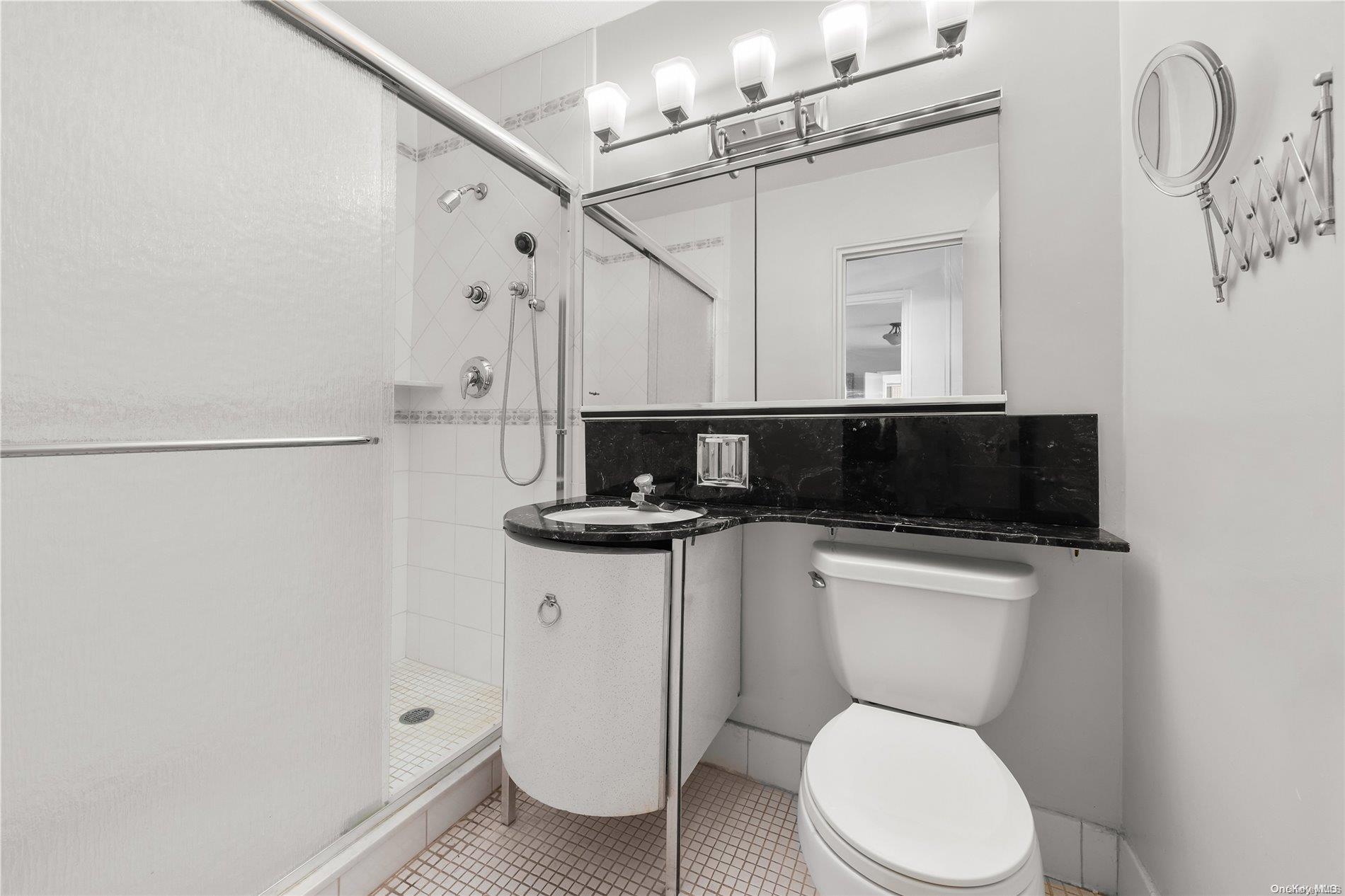70-31 108 12b Property Photo 9