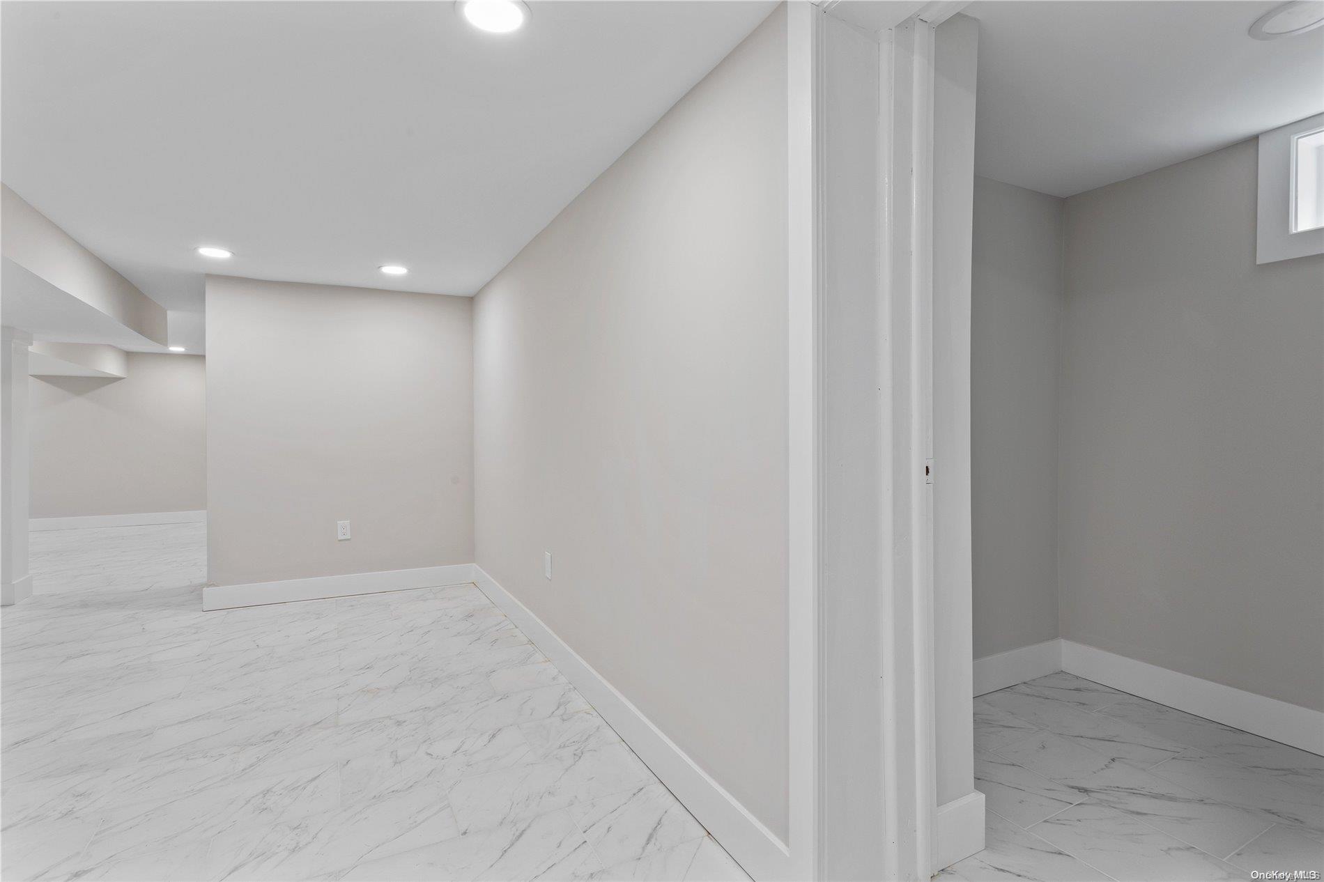77 Floral Parkway Property Photo 18