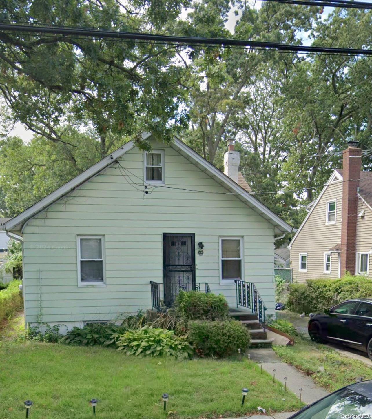 437 Yale Avenue Property Photo 1