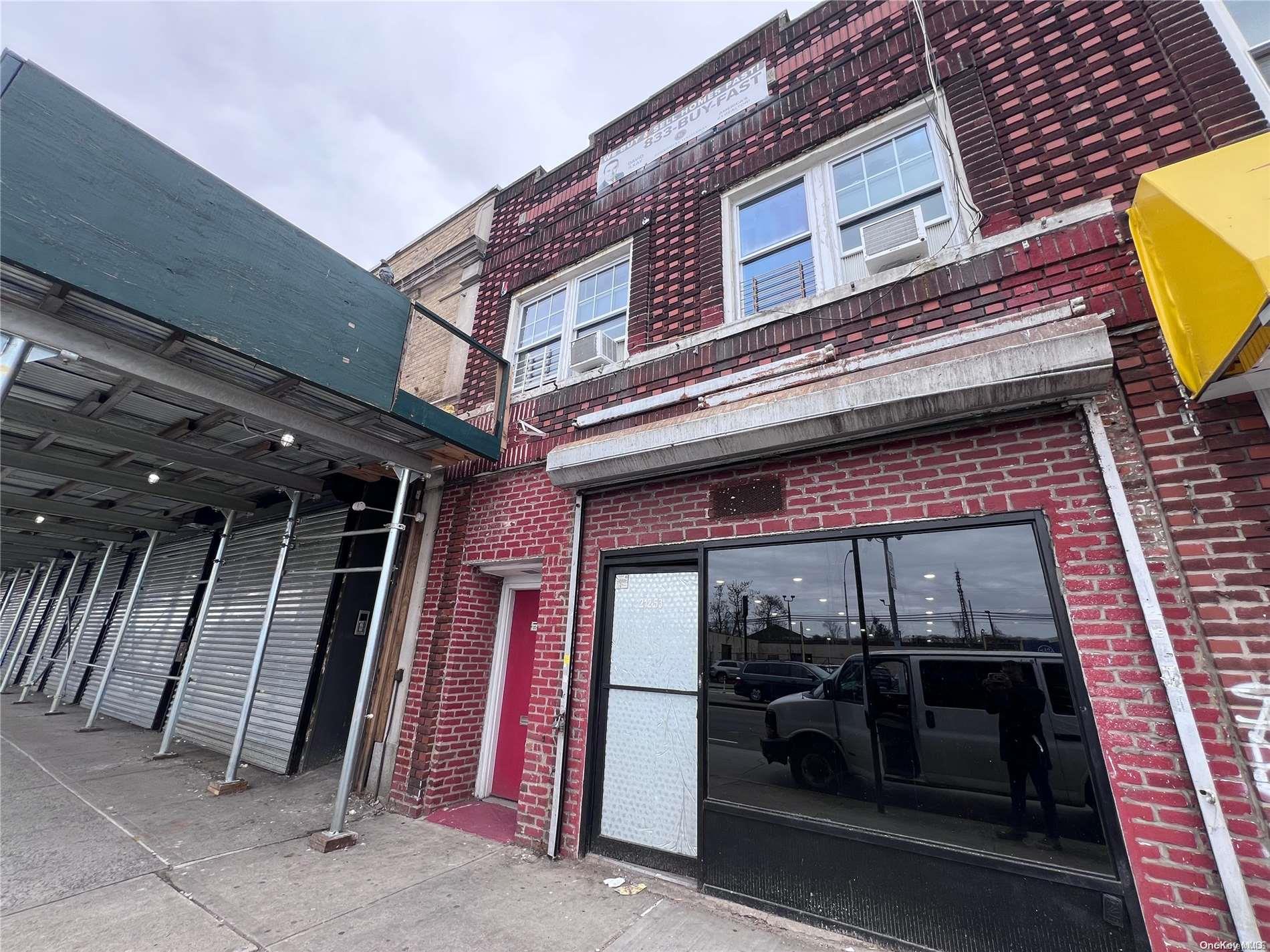 212-53 Jamaica Avenue Property Photo 3