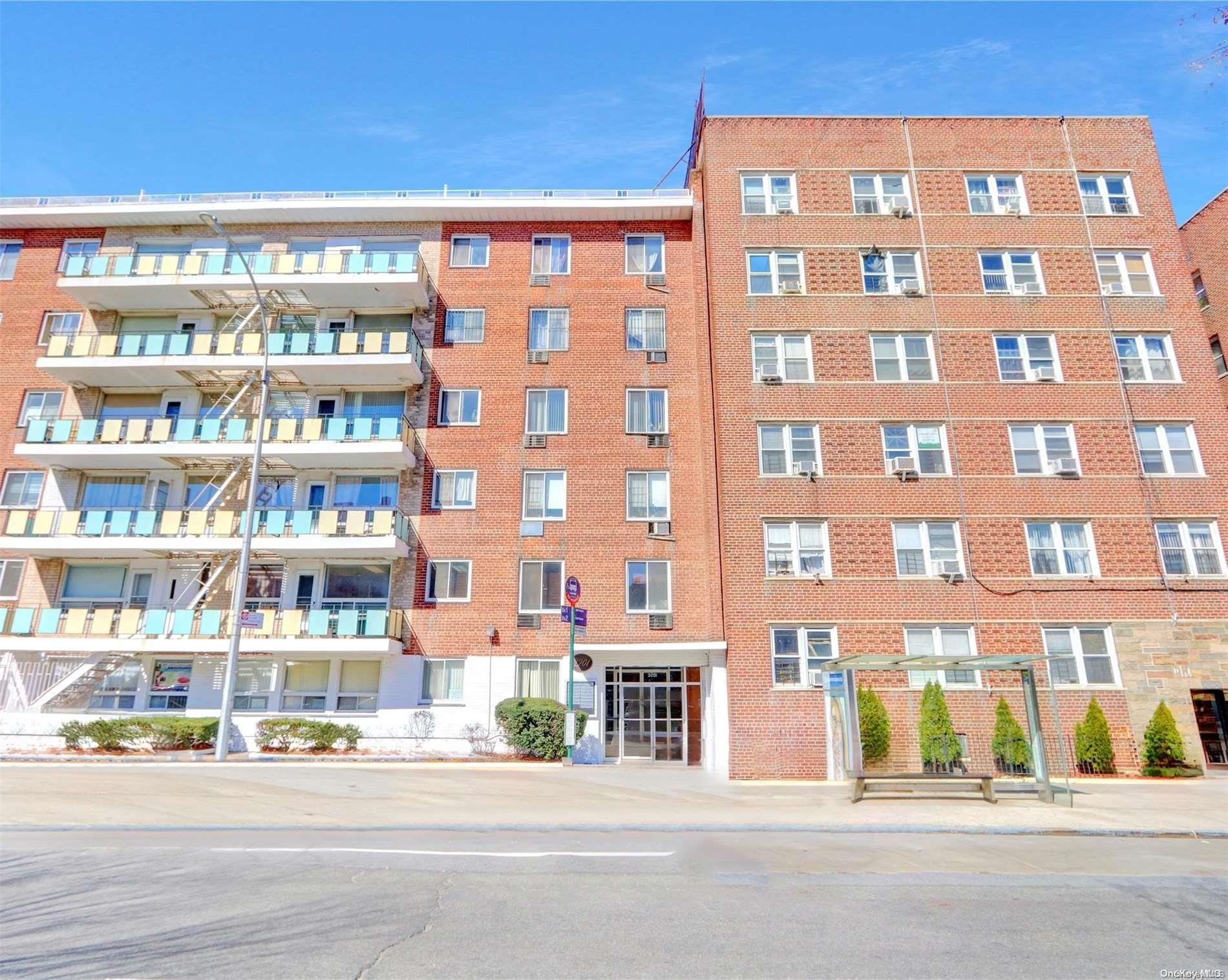 3201 Grand Concourse 4m Property Photo 2