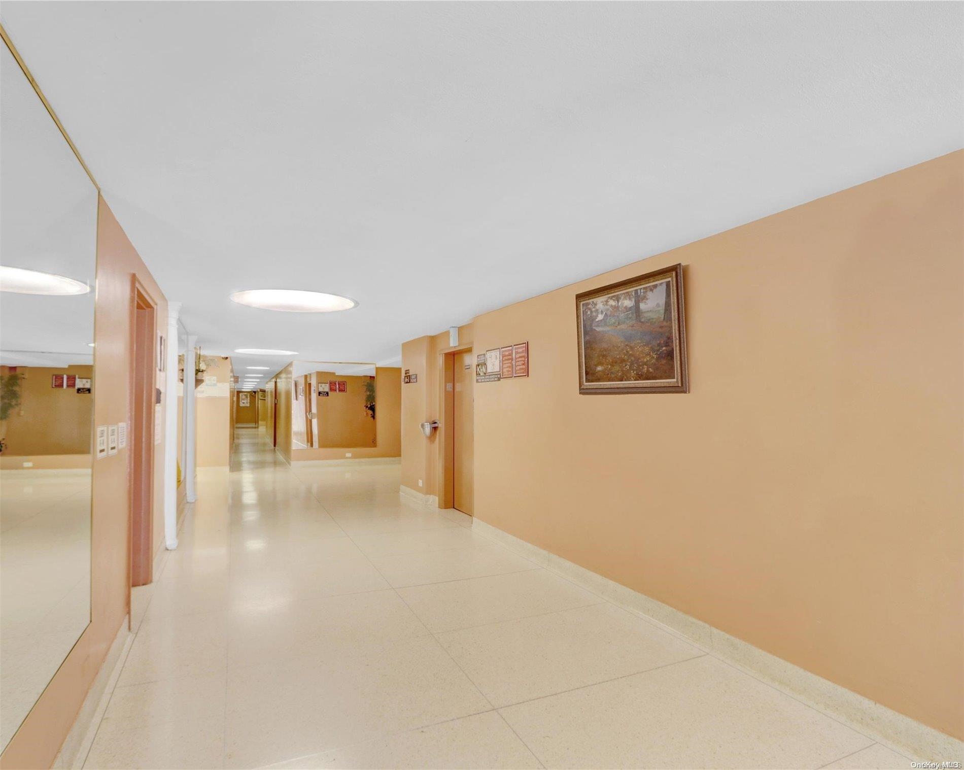 3201 Grand Concourse 4m Property Photo 4