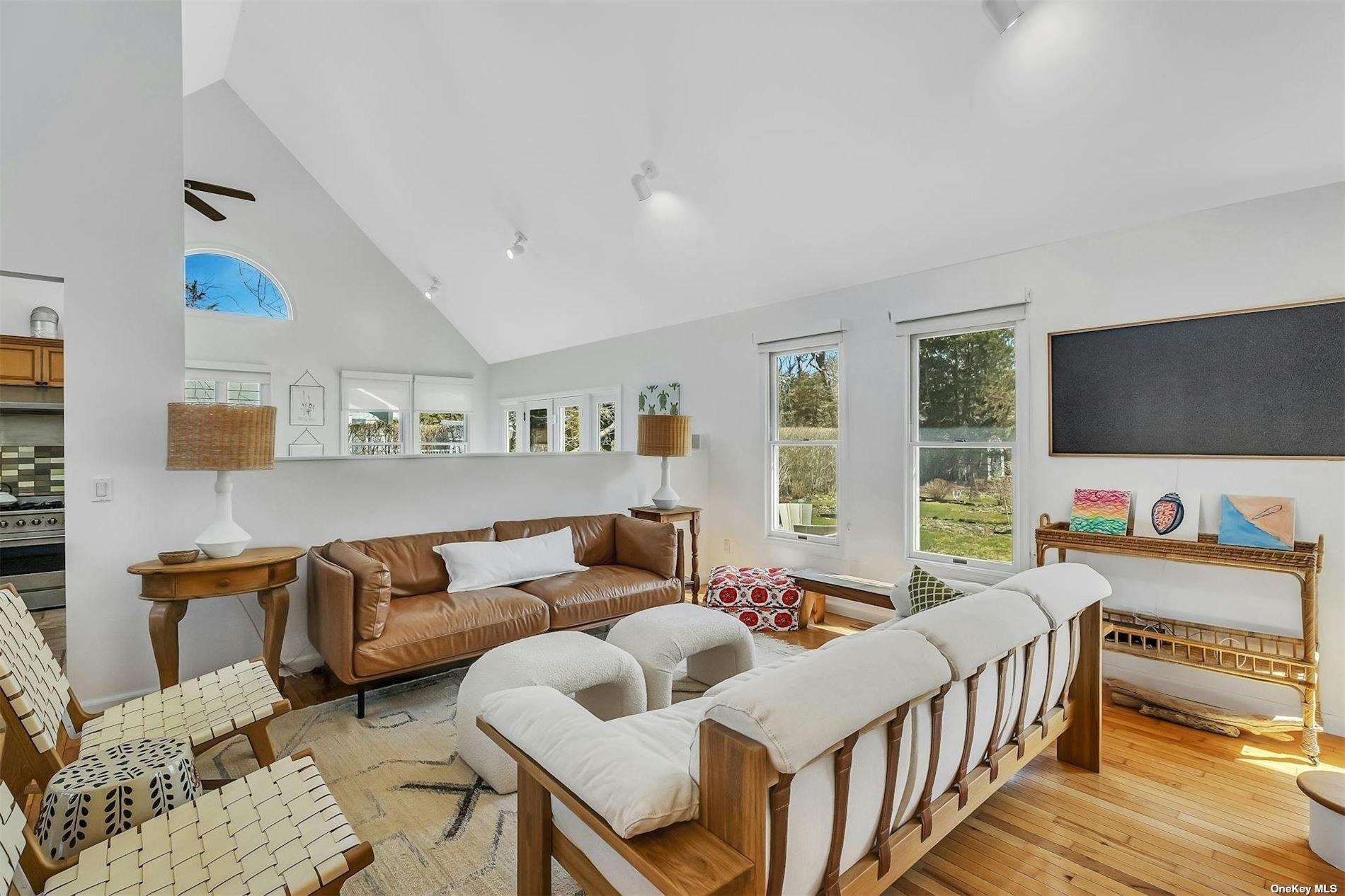 6 Nidzyn Avenue Property Photo 8