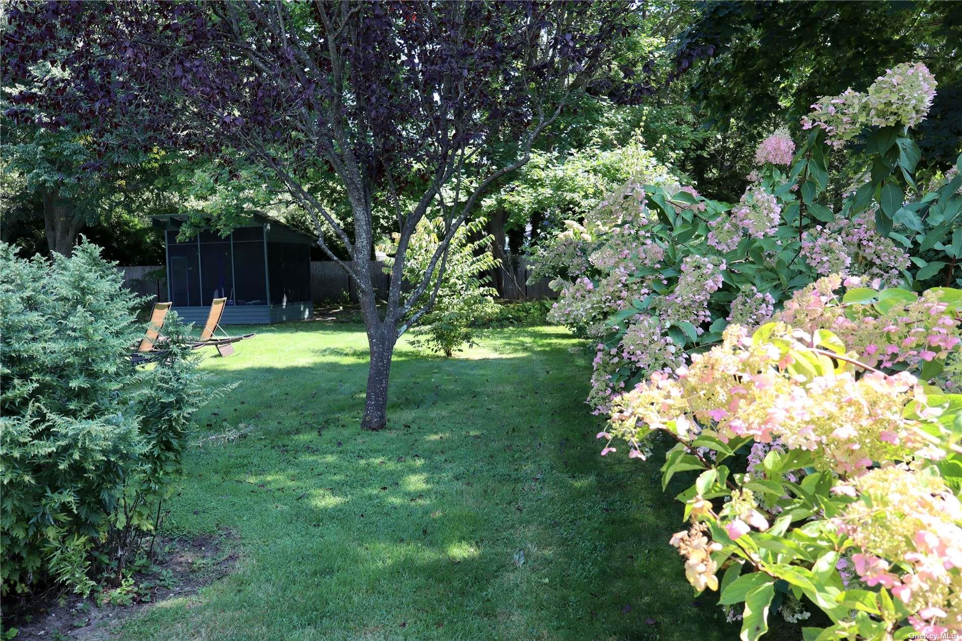 6 Nidzyn Avenue Property Photo 30