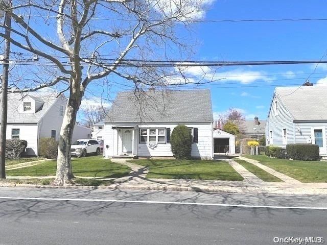 31 Peninsula Blvd Property Photo