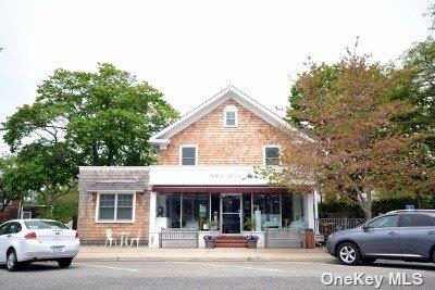 66 Dune Road Property Photo 10