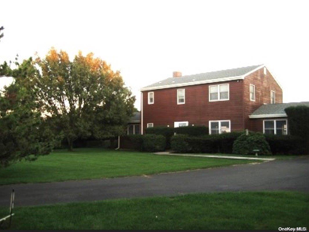 5 Bayberry Lane Property Photo 5