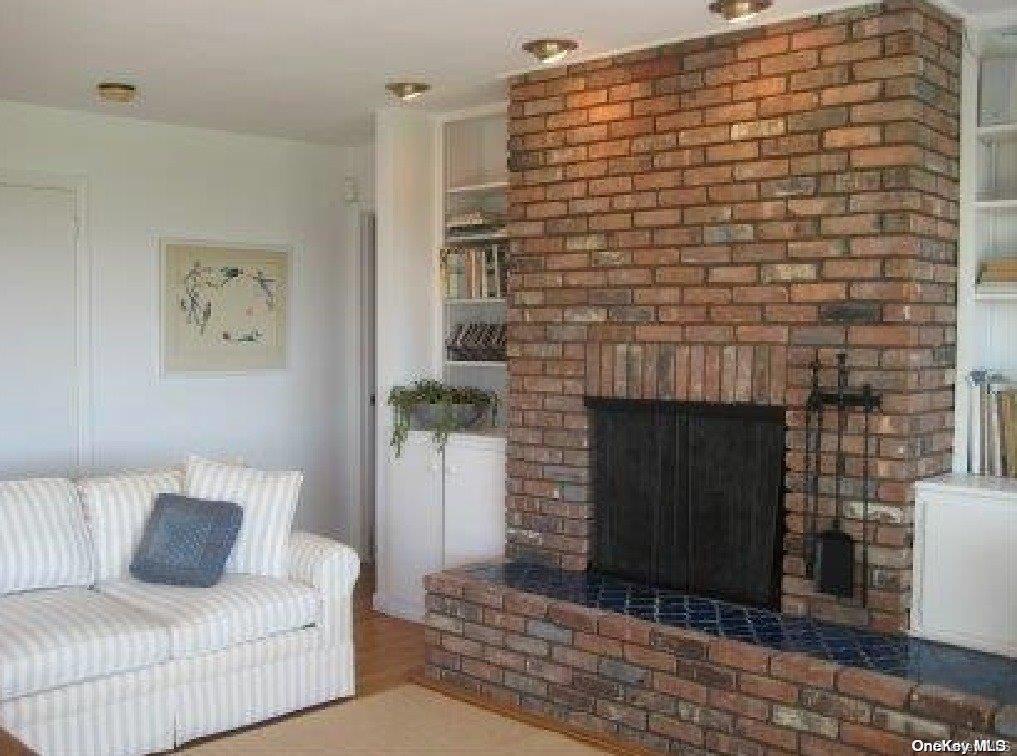 5 Bayberry Lane Property Photo 8