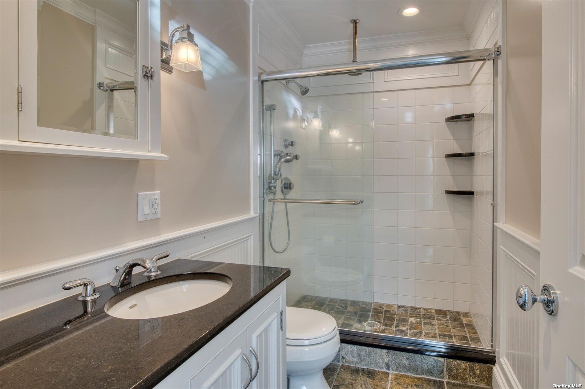 4 Landing Lane Property Photo 15