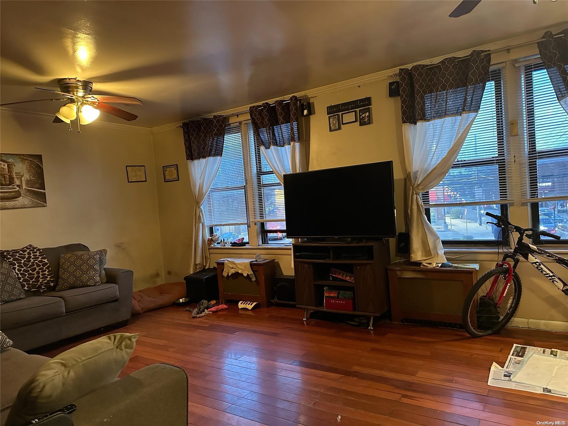 56-31 Metropolitan Avenue Property Photo 3