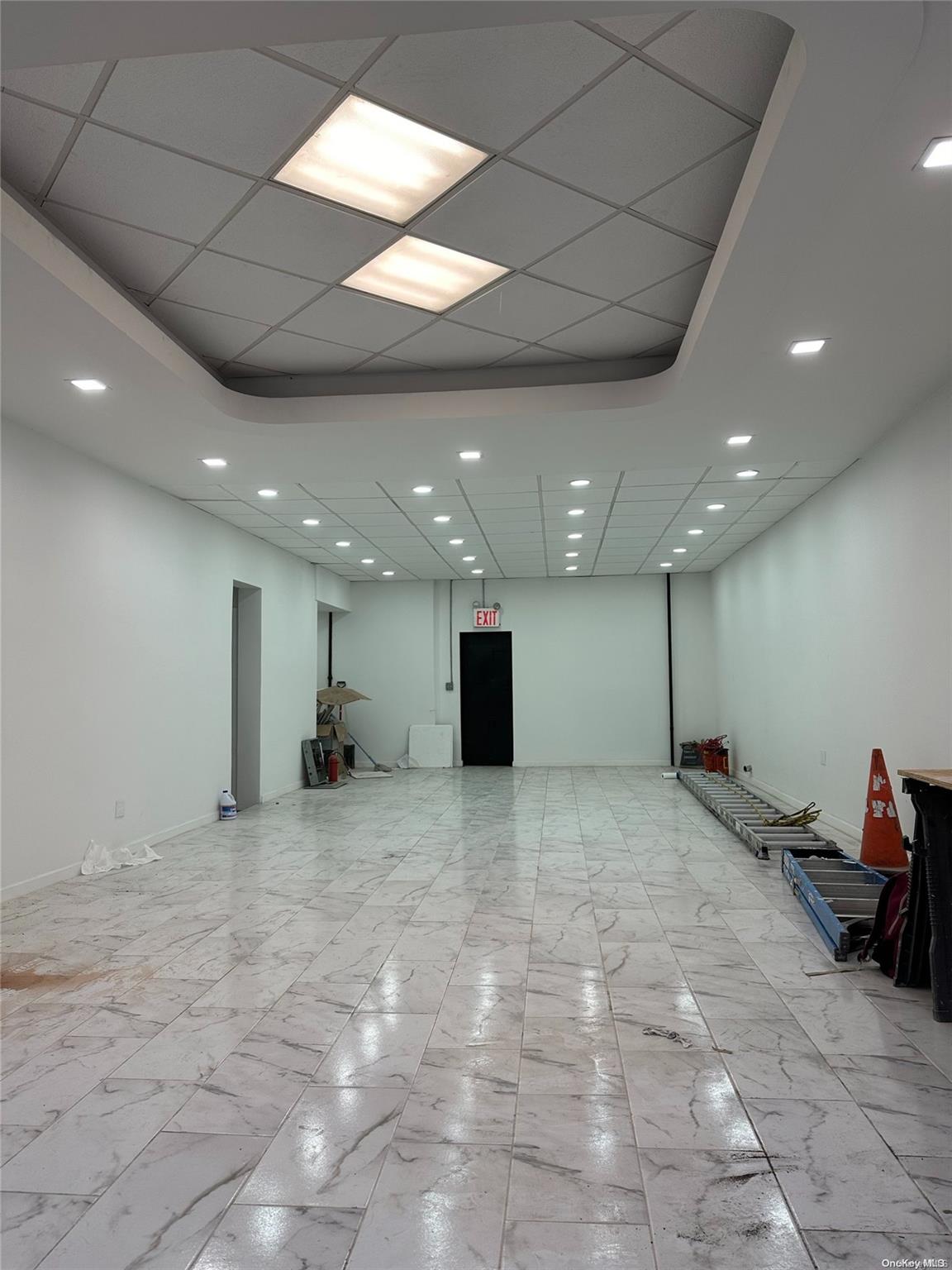 56-31 Metropolitan Avenue Property Photo 10
