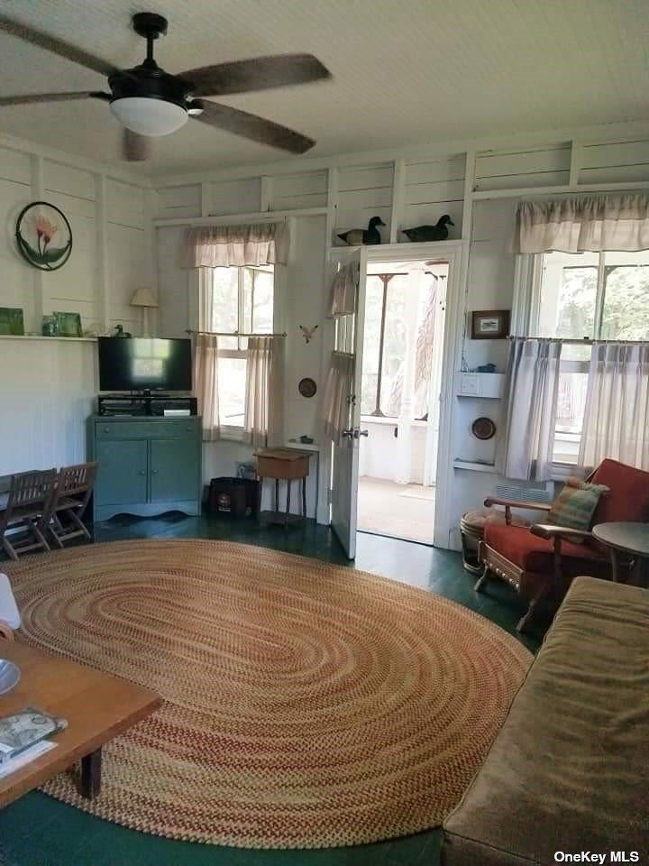 276 Cottage Walk Property Photo 14