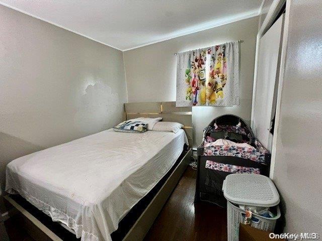 587 S Bayview Avenue Property Photo 18