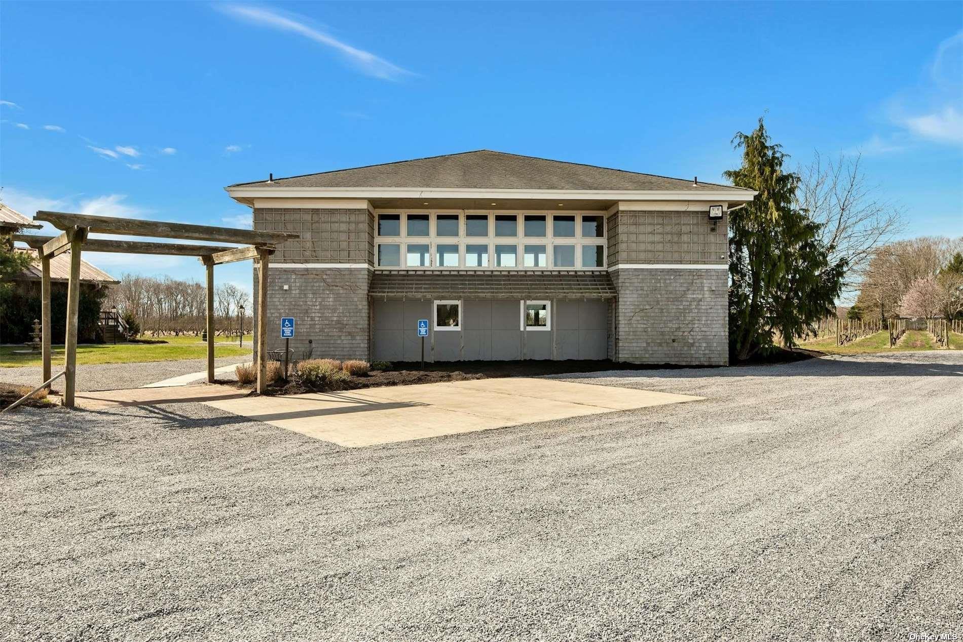 18910 Middle Road Property Photo 20