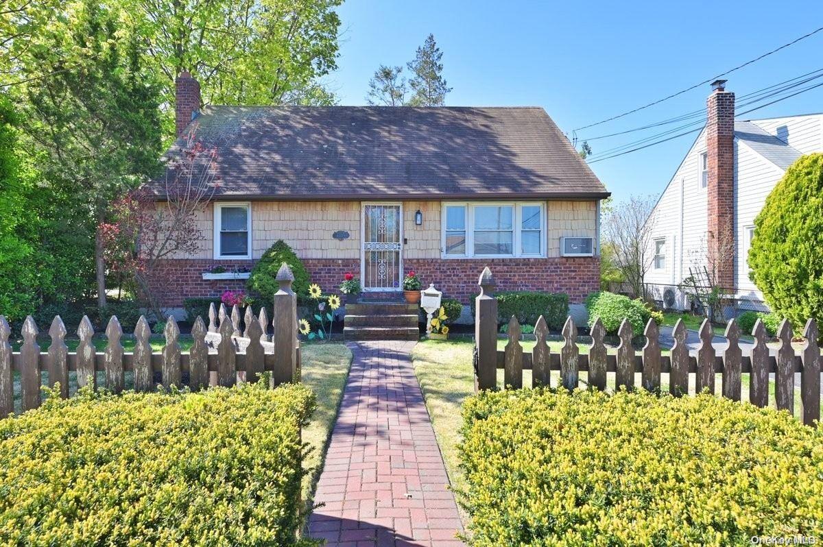 1355 Rosser Avenue Property Photo