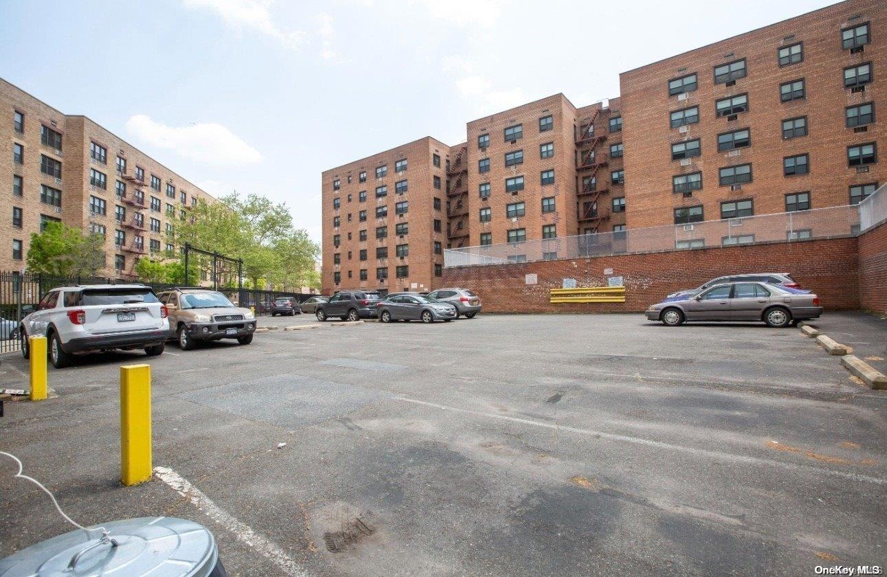 99-06 58th Avenue 6-e Property Photo 12